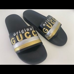 Rare Gucci Pursuit Original Logo Slide size 40 Gold & Silver Stripe~ Gently Used